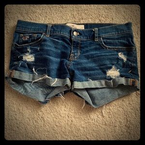 Hollister Jean short shorts